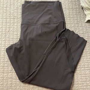 lululemon wunder under scallop leggings